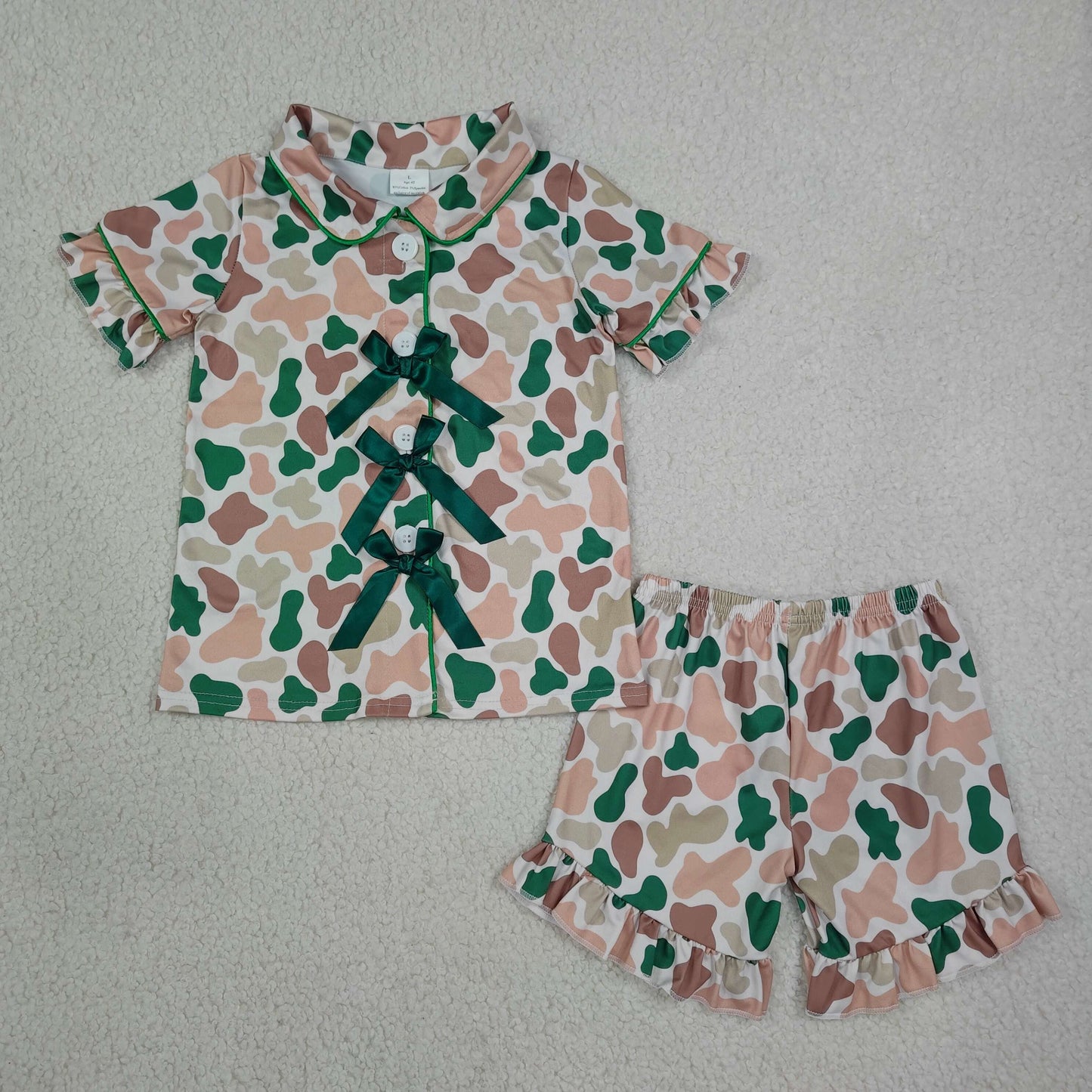 GSSO3367 Kids Clothing Baby Girls Khaki Green Camo Bows Button Top Ruffle Shorts Pajamas Sets