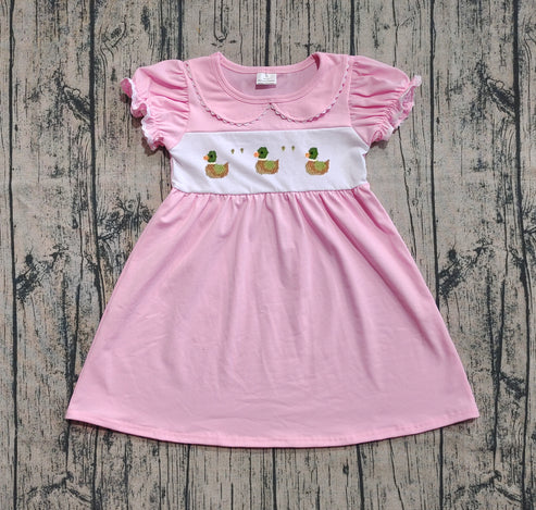 6.7 GSD2642 Embroidery Baby Girls Pink Short Ruffle Sleeves Ducks Knee Length Dresses Preorder