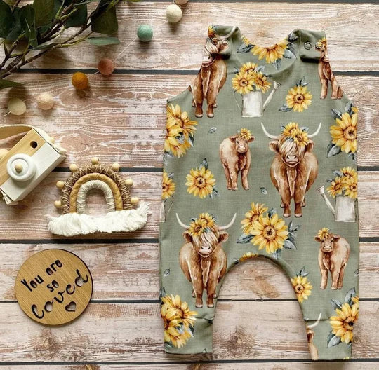 12.15 MOQ:5pcs SR3745 pre-order baby girl clothes highland cow print girl summer romper