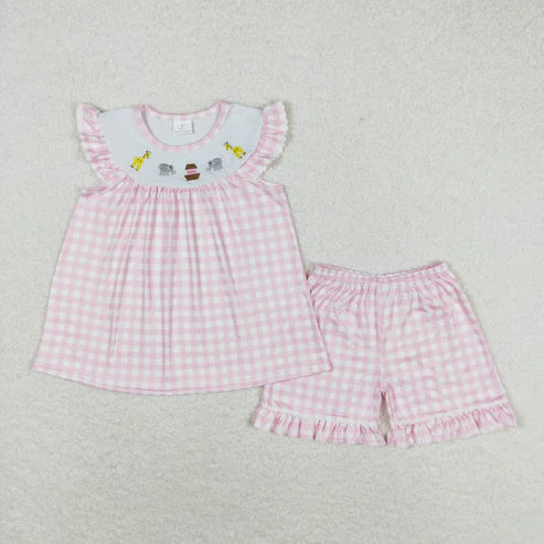 6.16 GSSO0795 Embroidered giraffe elephant pink-white plaid flying sleeve shorts set