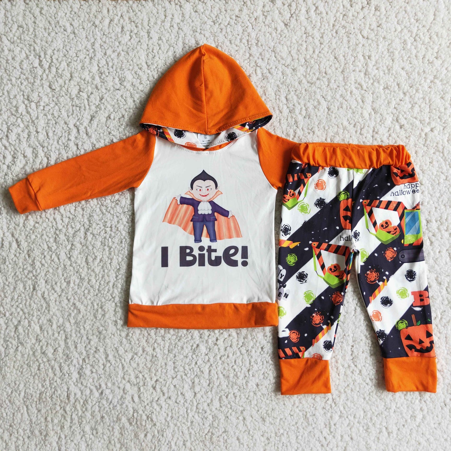 9.13 6 A5-2 I Bite orange hooded sweatshirt set