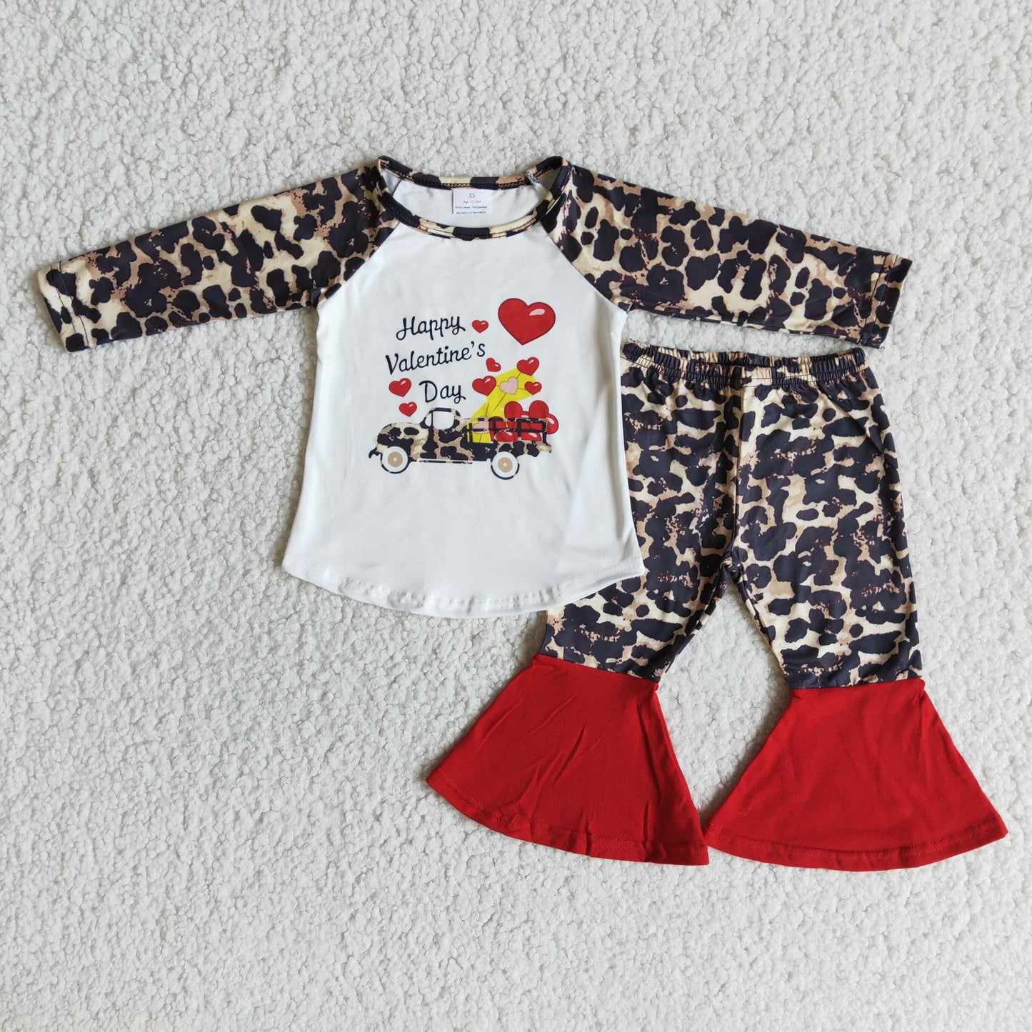 RTS NO MOQ(In Stock) 6 C11-28 Valentine's Day Heart-patterned Truck Leopard Print Pants Set