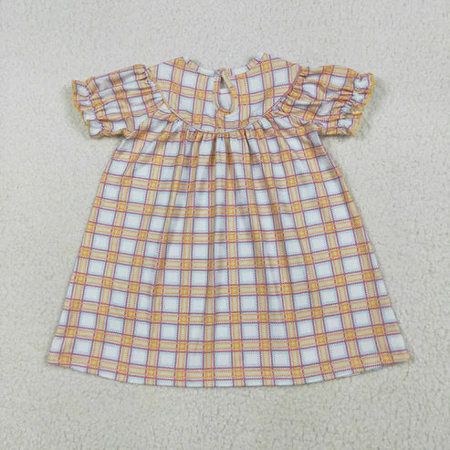 7.15 GSD2276 Baby Girls Orange Plaid Short Ruffle Sleeves Smocked Cows Pigs Farm Knee Length Dress