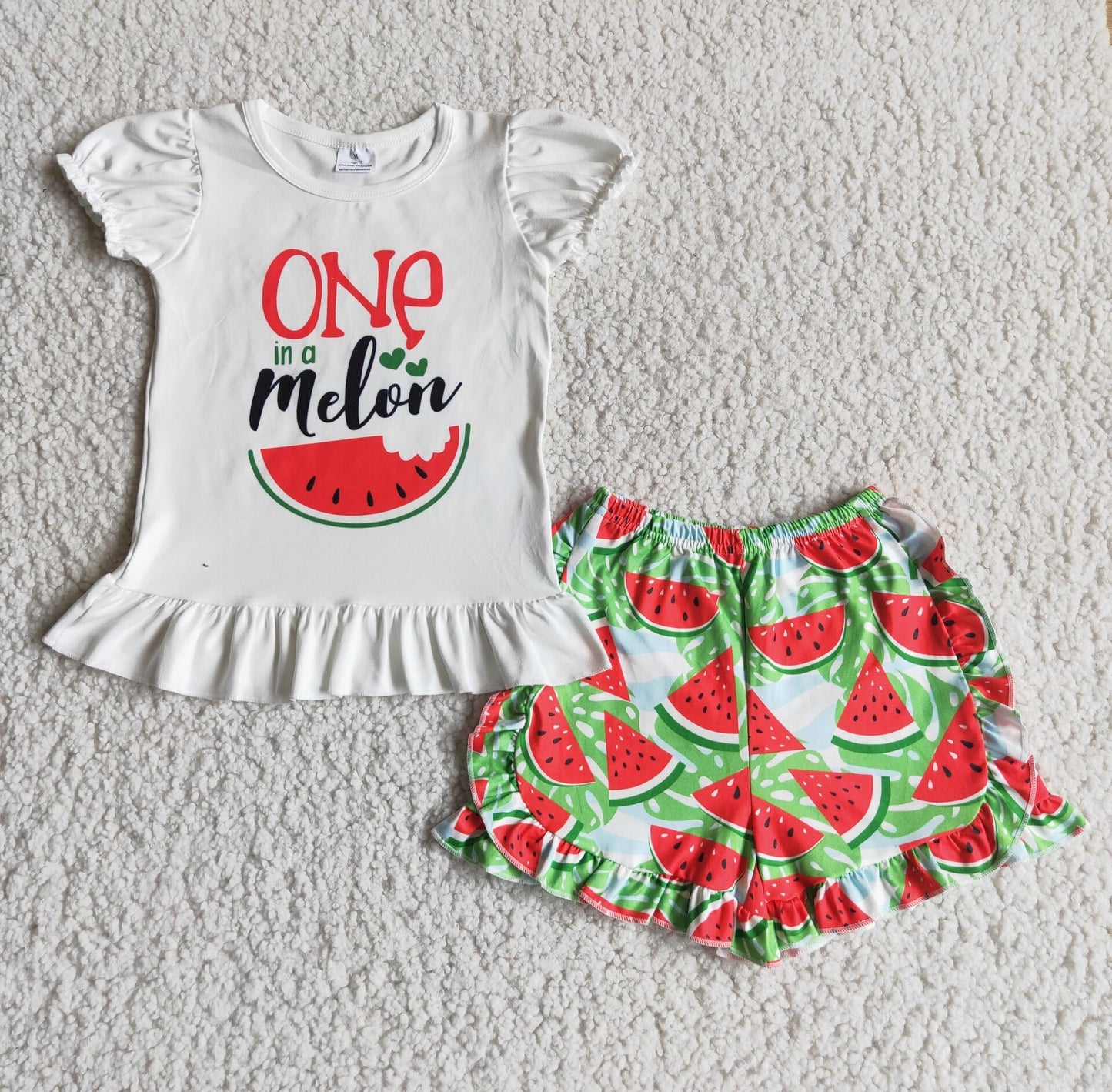 A5-22 Green watermelon pants with white puffed sleeves