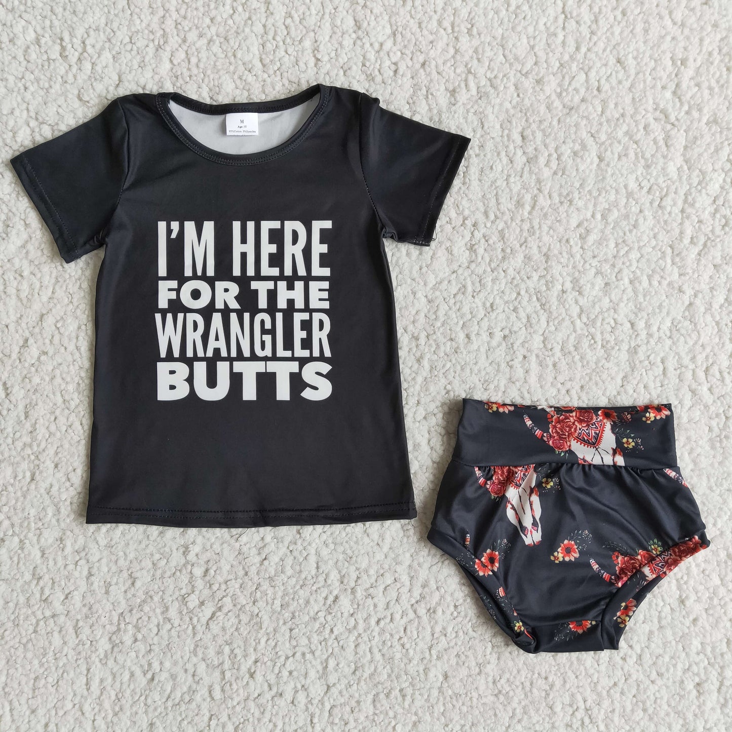 A7-8 Black letter short sleeve top floral thong