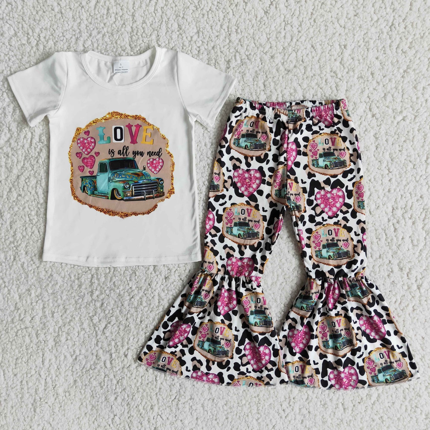 E13-26 Baby Girl Love Valentines Short Sleeve Shirt Bell Bottom Pants Clothing Sets