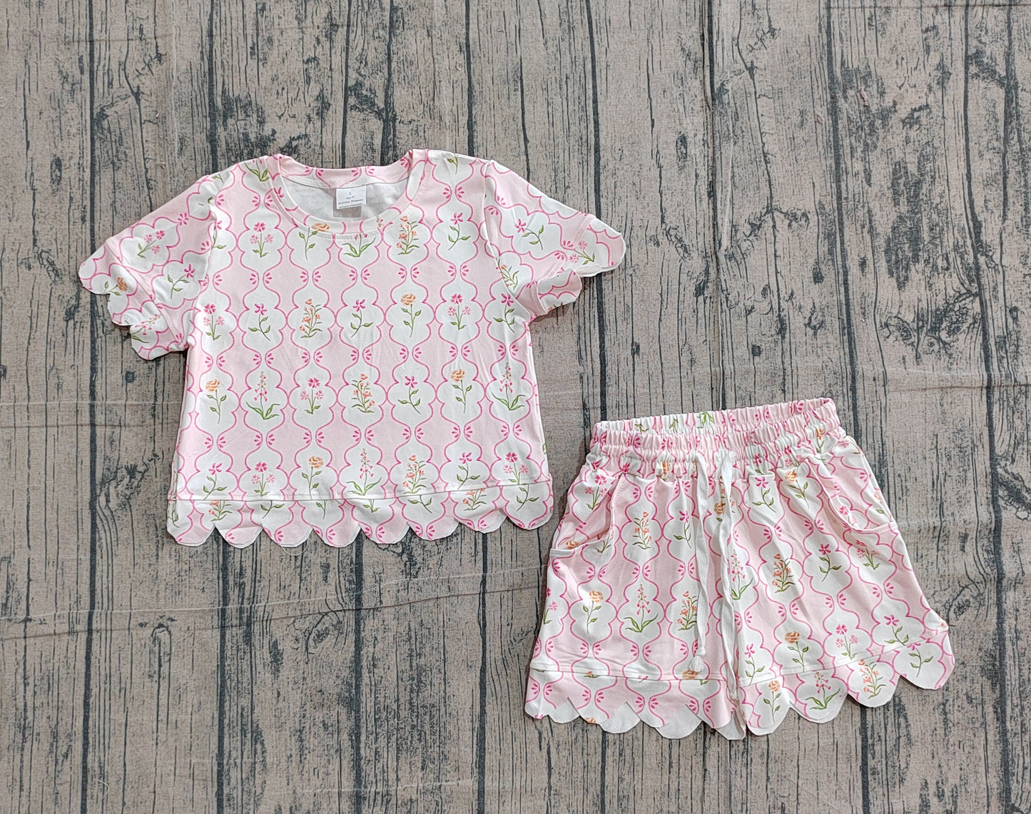 GSSO3271 Preorder Sample Baby Girl Short Sleeve Pink Flowers Checked Top Scallop Shorts Clothes Sets