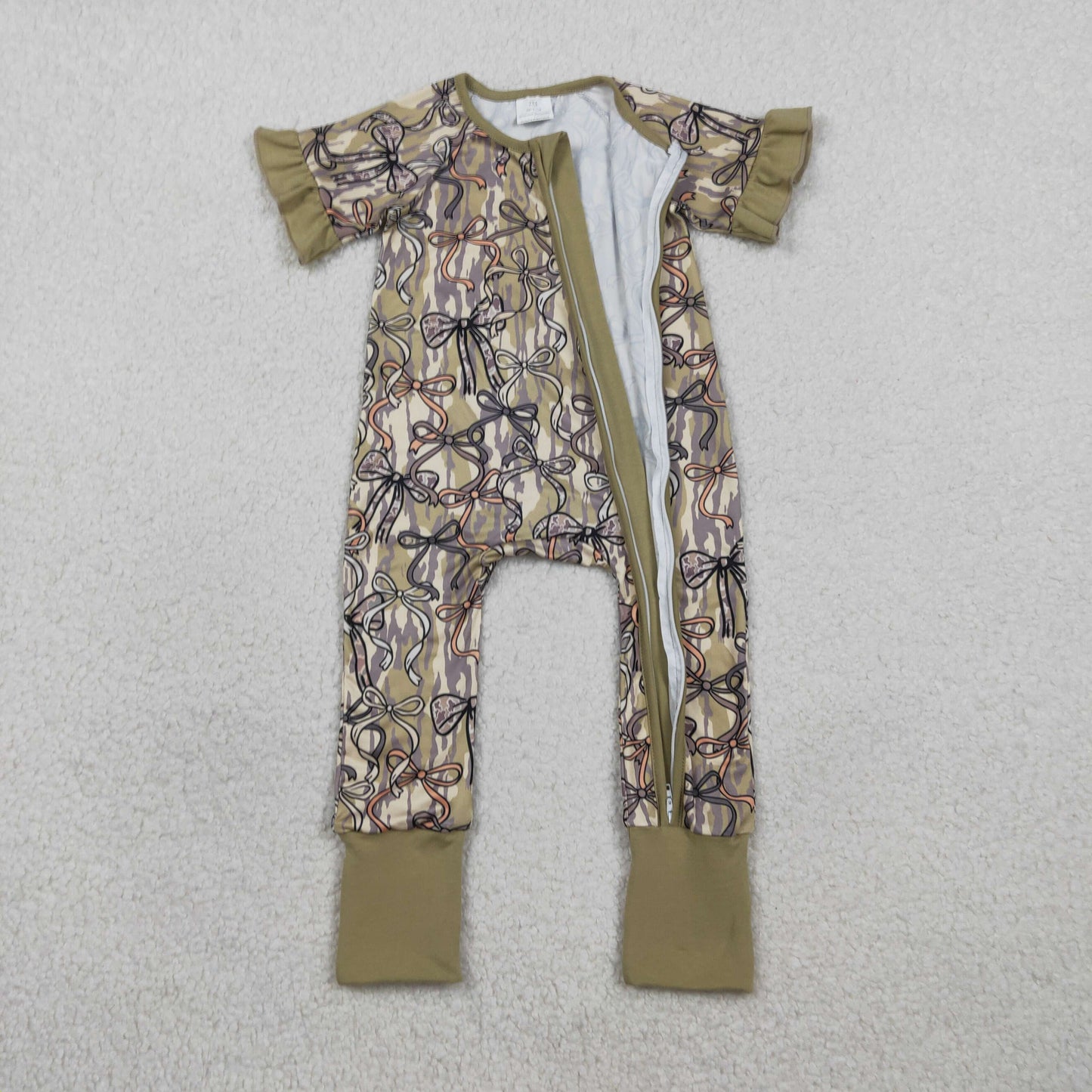 SR3931 Newborn Baby Girl Southern Olive Camo Bows Two Way Zipper Convertible Rompers