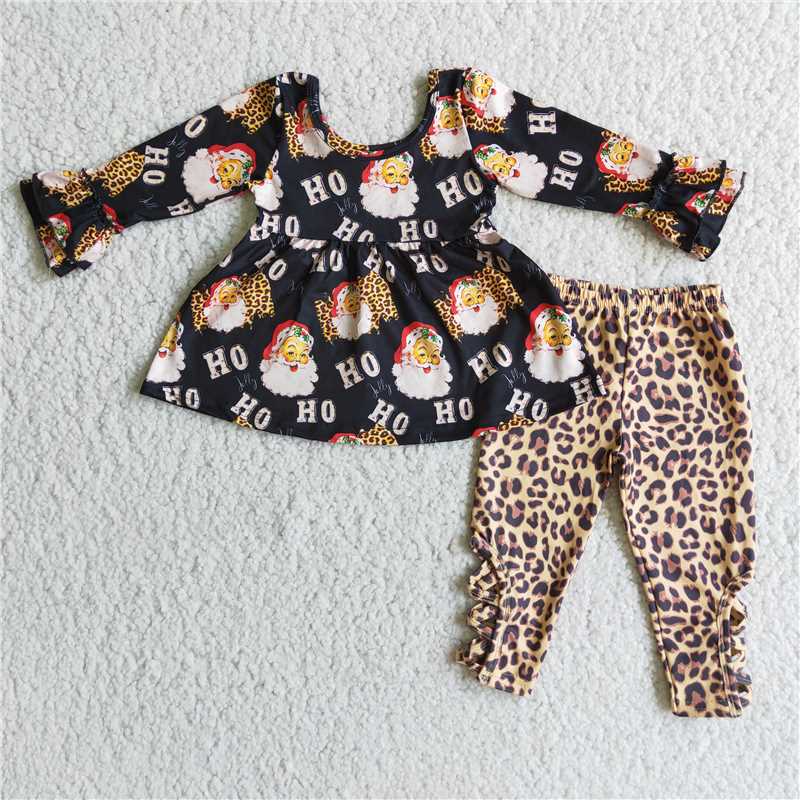 6 C7-36 Santa letter print black long-sleeved top with leopard-print trousers