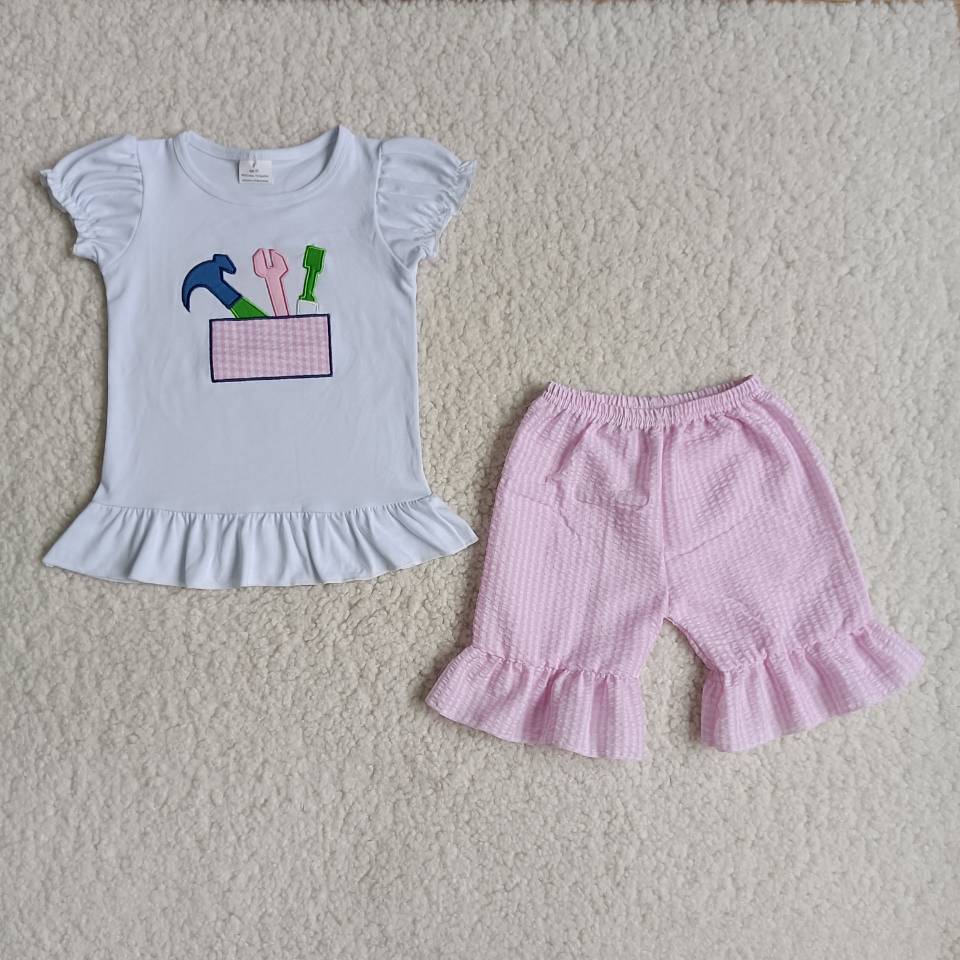 B3-1 White embroidered short-sleeved top with pink shorts