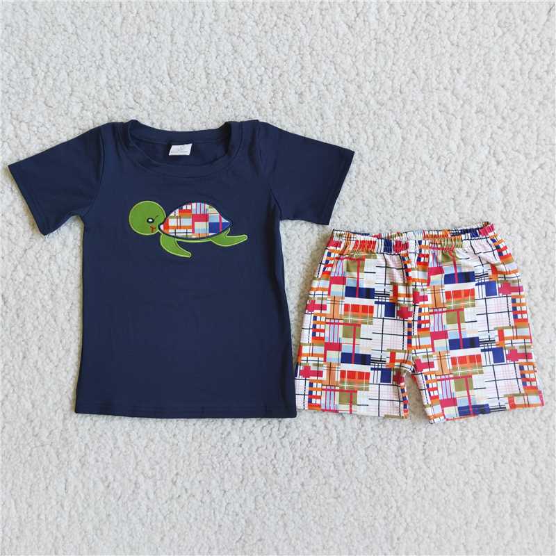D5-12 Turtle embroidered navy short-sleeved top with mixed color shorts