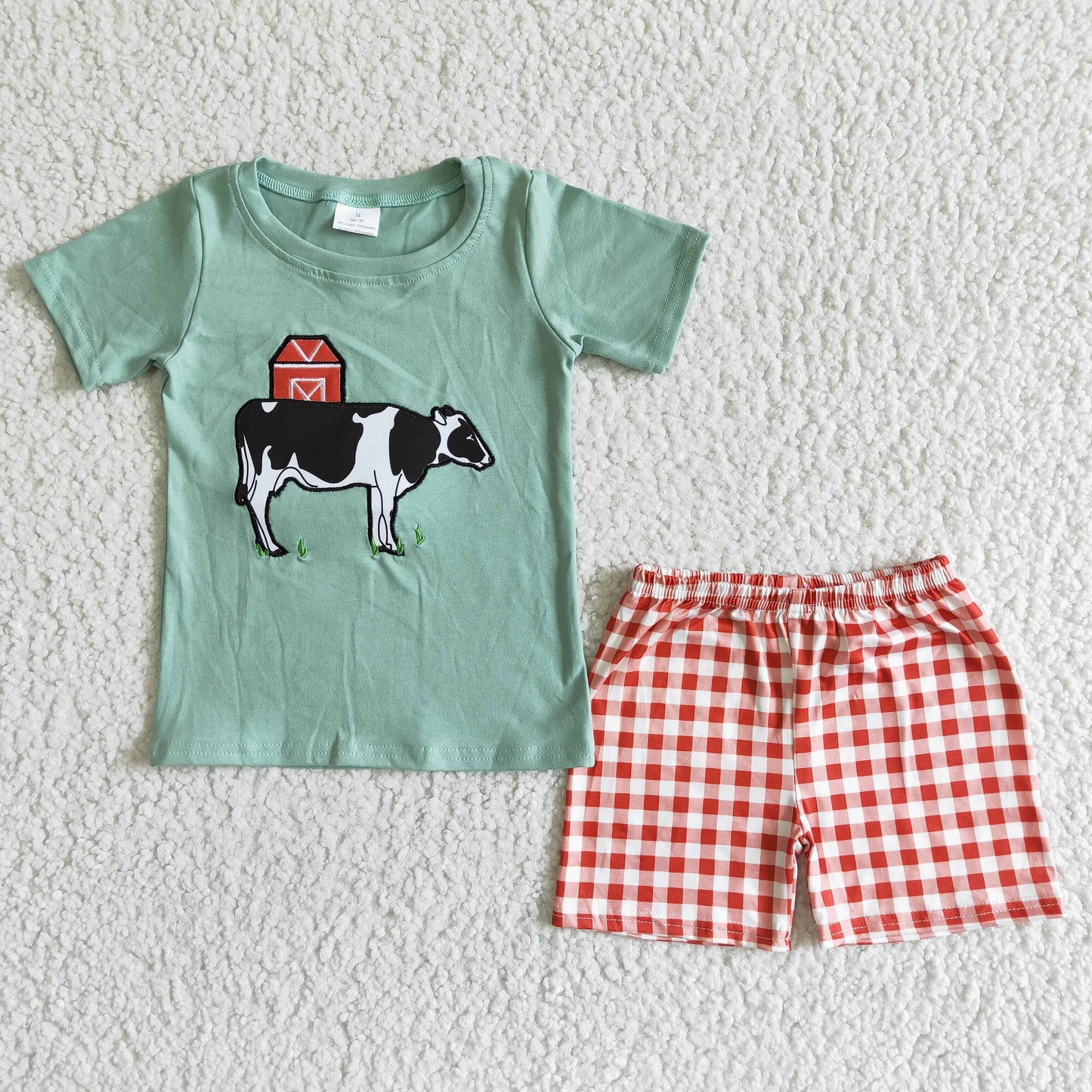 BSSO0001  Light green cow pattern embroidered short-sleeved top with red and white plaid shorts
