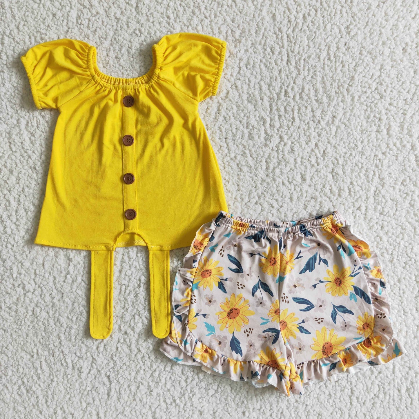 GSSO0035   Yellow Short Sleeve Top Print Shorts Set
