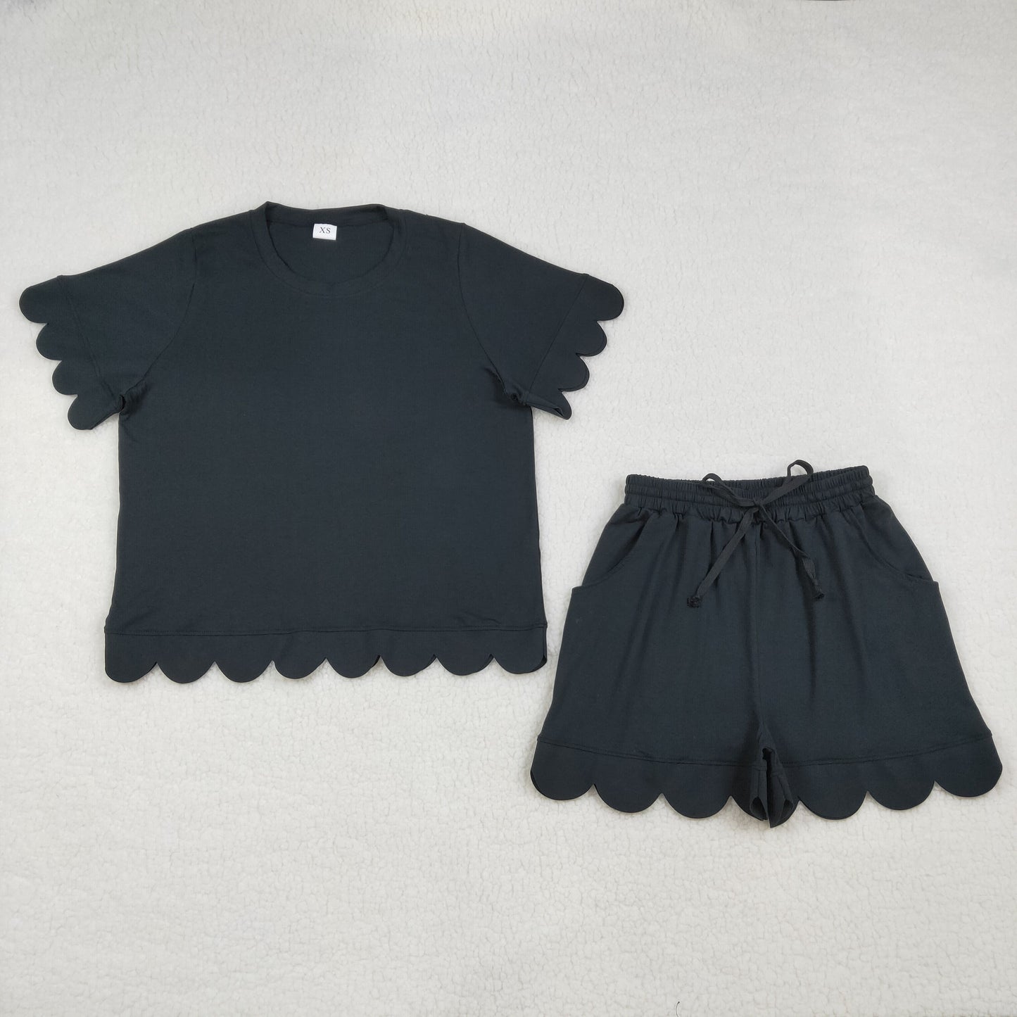 GSSO3200 Adult Women Black Shorts Sleeve Shirts Top Scallop Short Clothes Sets