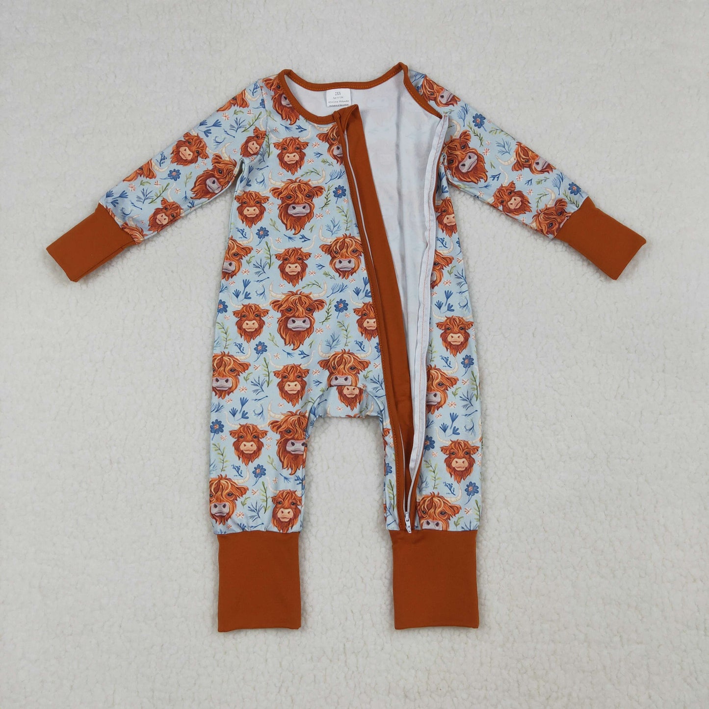 LR1787 Newborn Baby Girls Highland Cows Flowers Western Two Way Zip Convertible Rompers