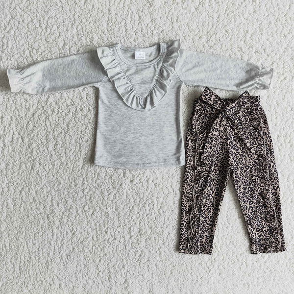 6 A25-19 Girl Grey Ruffle Leopard Outfit