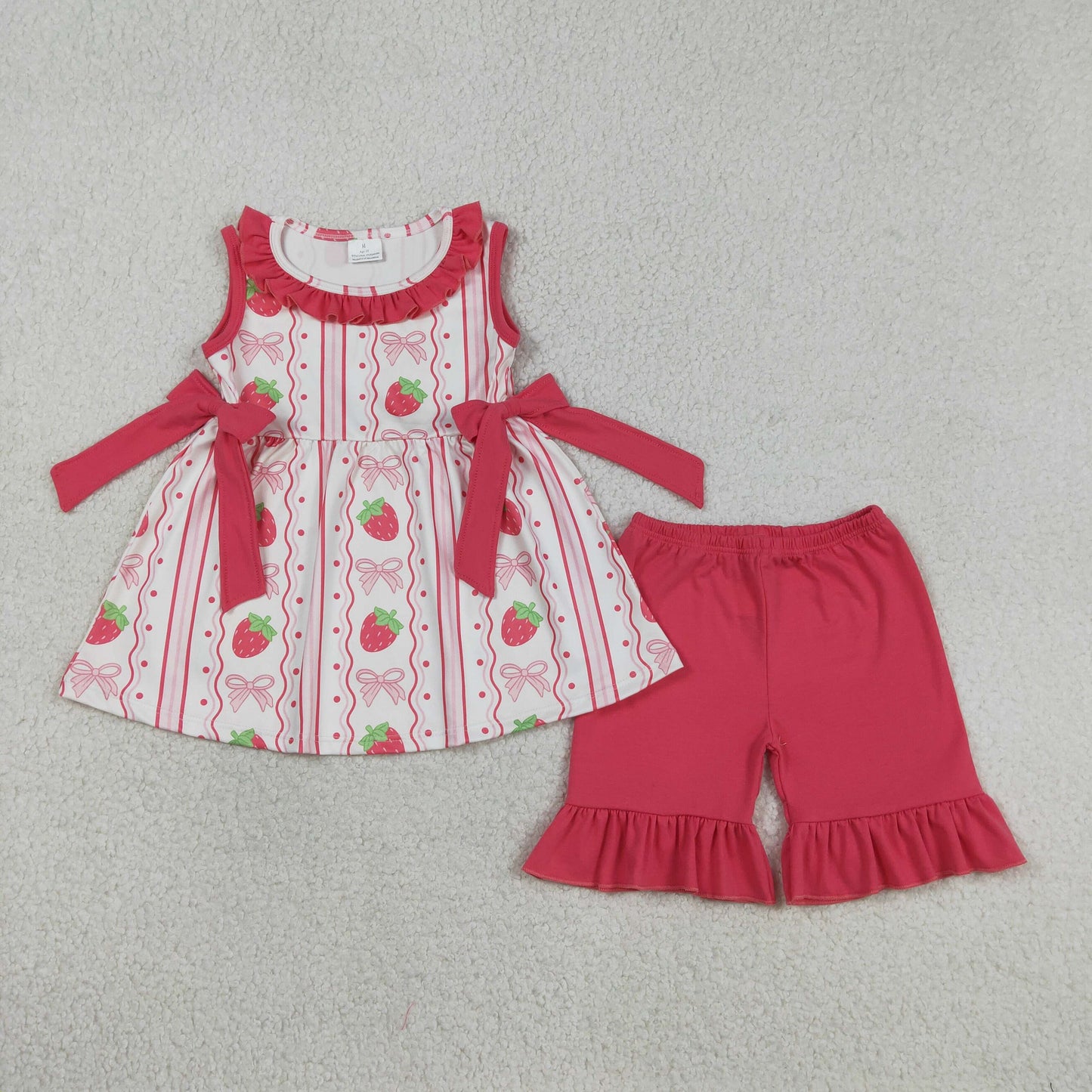 GSSO3276 Kids Baby Girl Strawberry Bows Stripe Tunic Ruffle Shorts Clothes Set