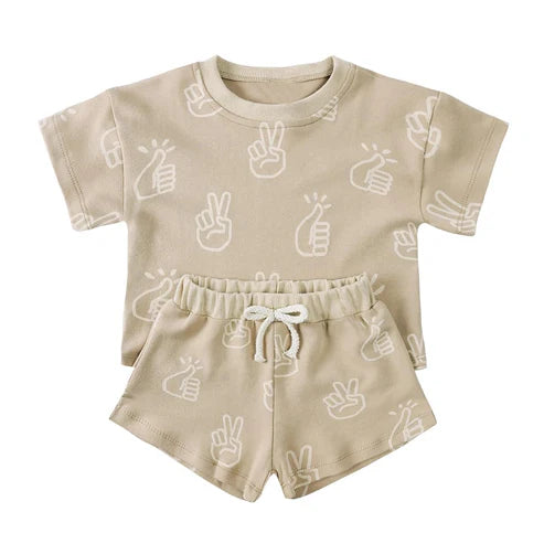 3.22 BSSO1426 Baby Boys Short Sleeves Thumbs Yeah Top Short Pajamas Set Preorder