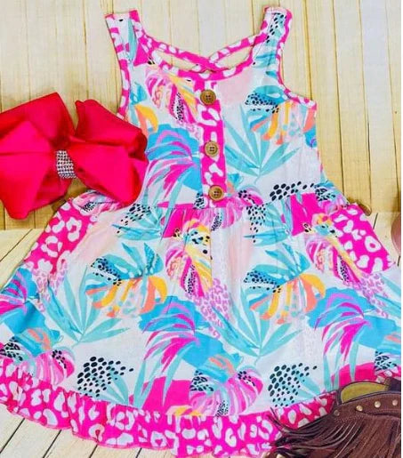 5.8 Sleeveless color dress for girls