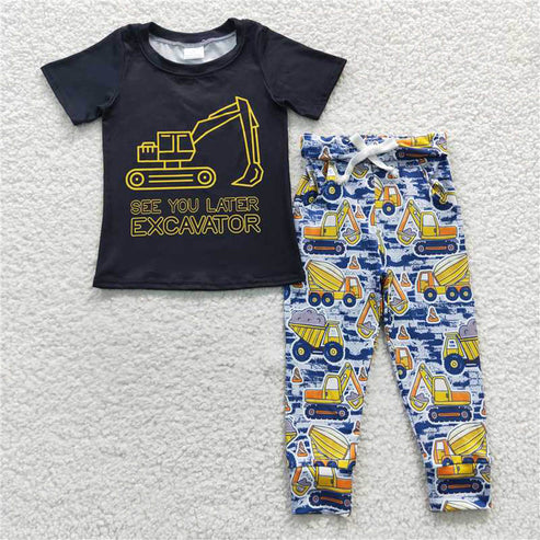 9.16 BSPO0132 Excavator black short sleeve blue trousers