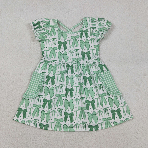 12.8 GSD2903 Baby Girls Green Clovers Bows St Patrick Pockets Knee Length Dress