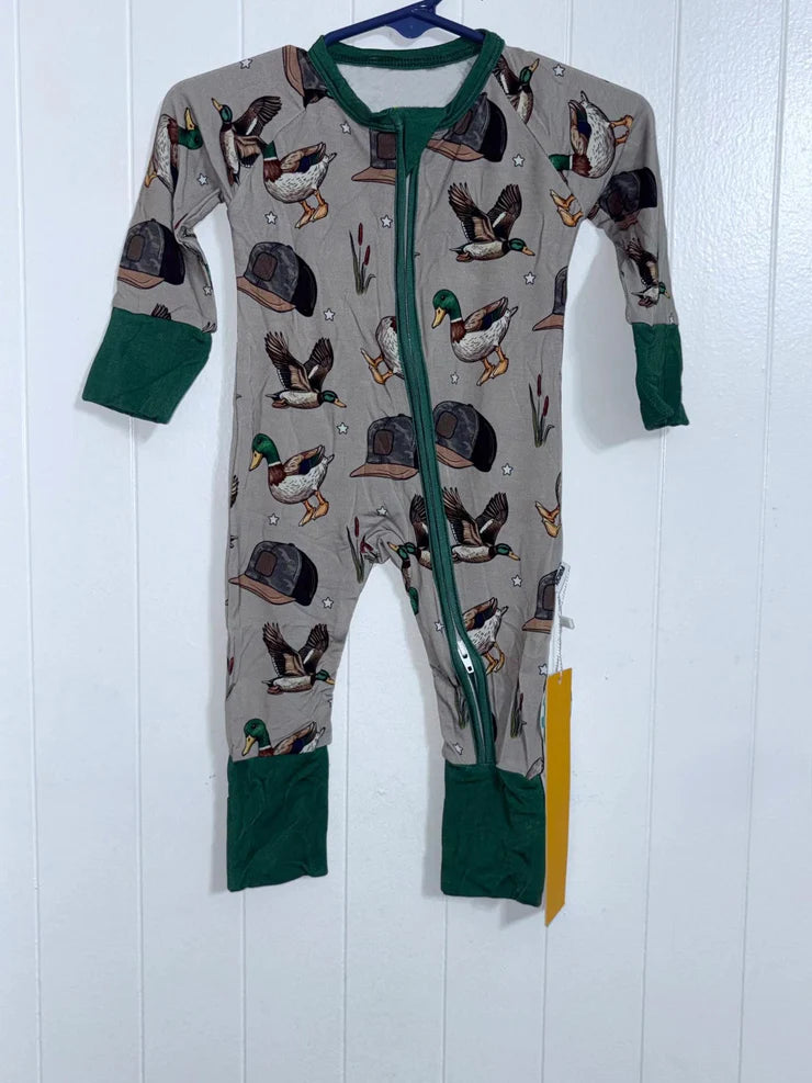 11.7 MOQ:5pcs LR2886 pre-order baby boy clothes mallard boy winter romper