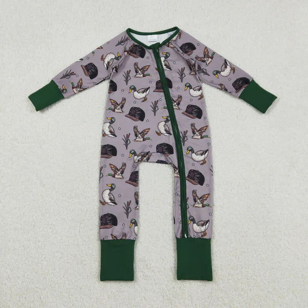 12.13 LR2886 Baby Boys Camo Hats Ducks Hunting Two Way Zip Convertible Romper
