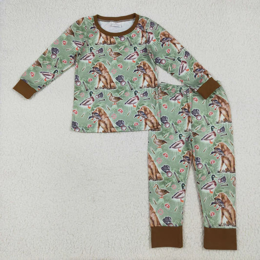 8.2 BLP1070 Baby Boys Green Long Sleeves Dogs Ducks Baseballs Top Pant Pajamas Set