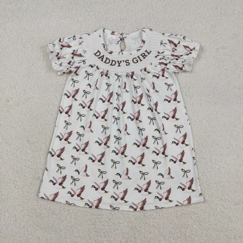 12.16 GSD2933 Embroidery Daddy's Girl Baby Girls Bows Ducks Hunting Knee Length Dress