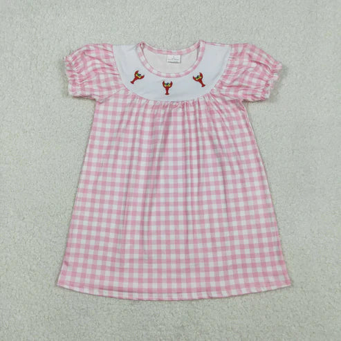 11.8 GSD2853 Embroidery Baby Girls Pink Checked Mardigras Crayfishes Knee Length Dress