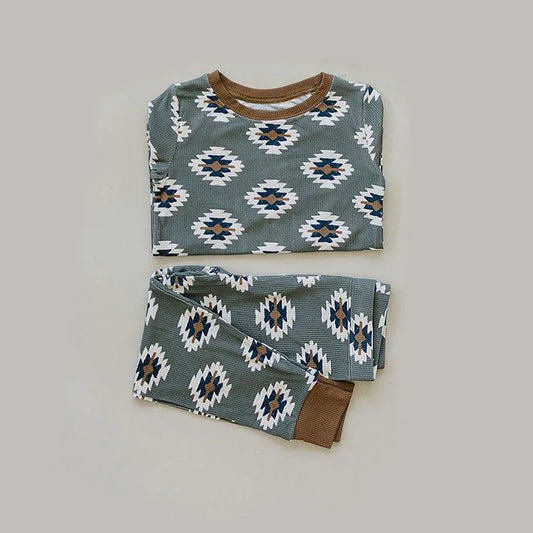 11.26 MOQ：5pcs BLP1404 pre-order toddler boy clothes aztec boy winter pajamas outfit