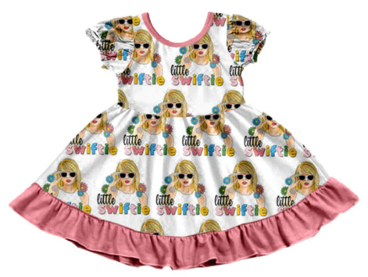 5.12 Country music singer lace short-sleeved dress