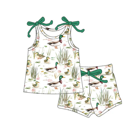 4.23  GSSO2575 Baby Girls Green Bows Sleeveless Ducks Top Short Set Preorder