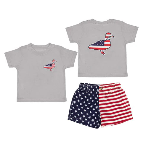 4.23 BSSO1505 Baby Boys Gray Short Sleeves Flag Duck Top Pockets Short 4th Of July Set Preorder