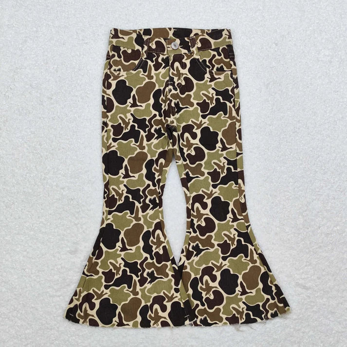 L-3.7  P0529 Baby Girls Camo Duck Fall Bell Flare Denim Pants