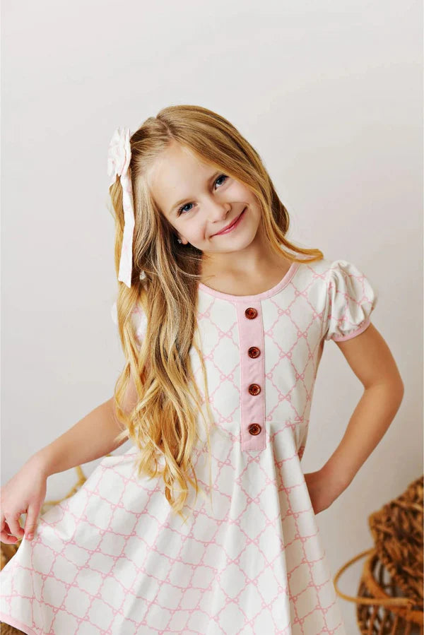 L-3.4 GSD1963 Baby Girls Pink Bow Button Knee Length Dresses Preorder