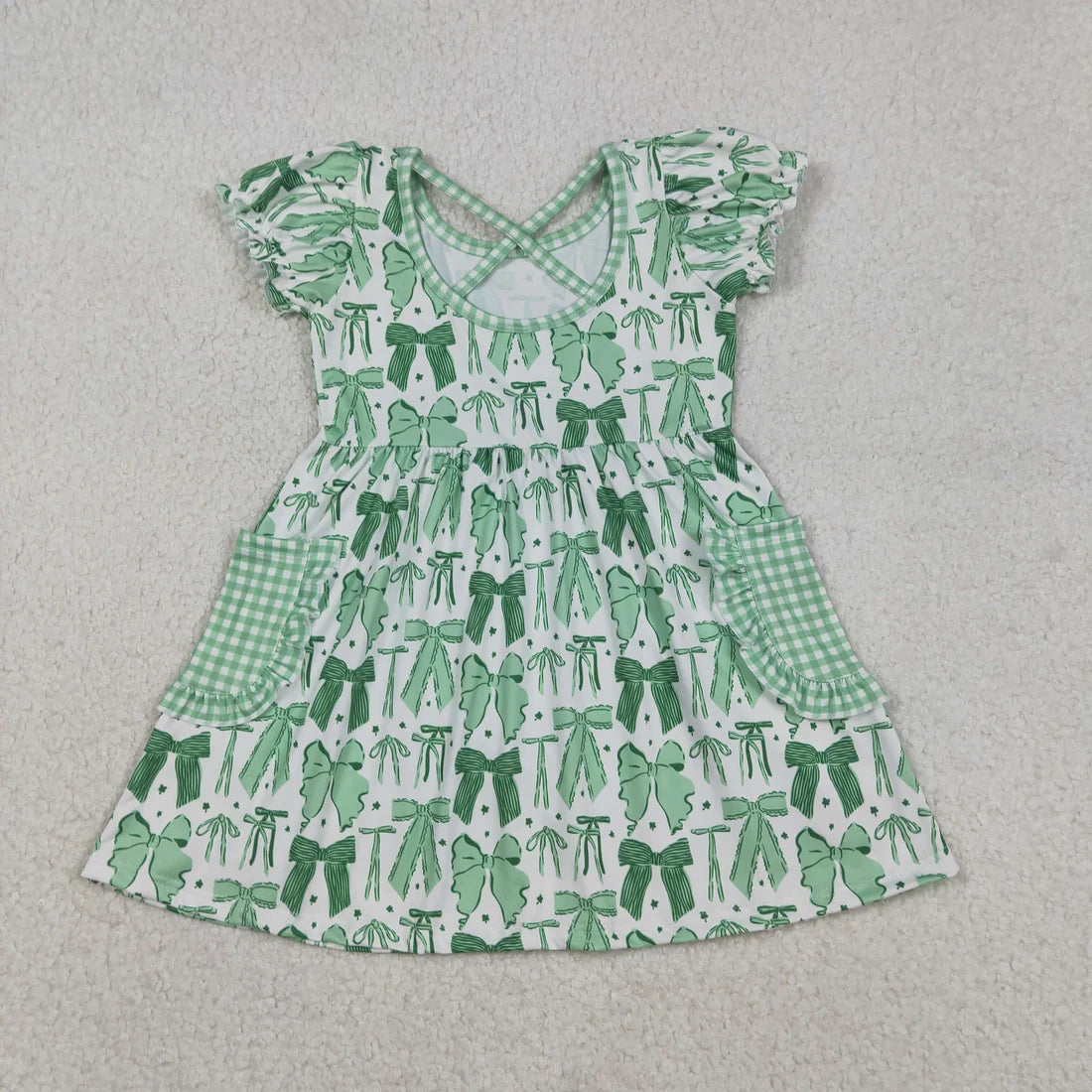 12.8 GSD2903 Baby Girls Green Clovers Bows St Patrick Pockets Knee Length Dress