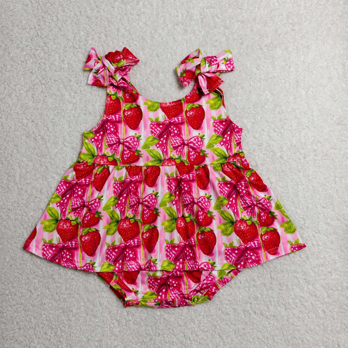 SR4134 Newborn Baby Girls Strap Bows Strawberry Tunic Ruffle Rompers