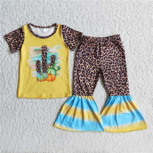 4.23 rts no moq C1-10 Pumpkin Cactus Yellow Short Sleeve Leopard Flared Pants Set