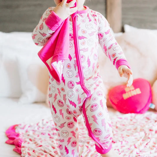 7.23 LR2093 Baby Infant Girls Pink Smile Valentines Zip Rompers preorder