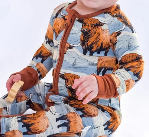 7.19 LR2053 Baby Infant Boys Western Highland Cow Zip Rompers preorder