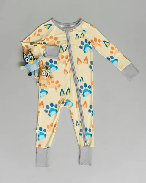7.16 LR1998 Baby Infant Boys Dog Paw Zip Rompers preorder
