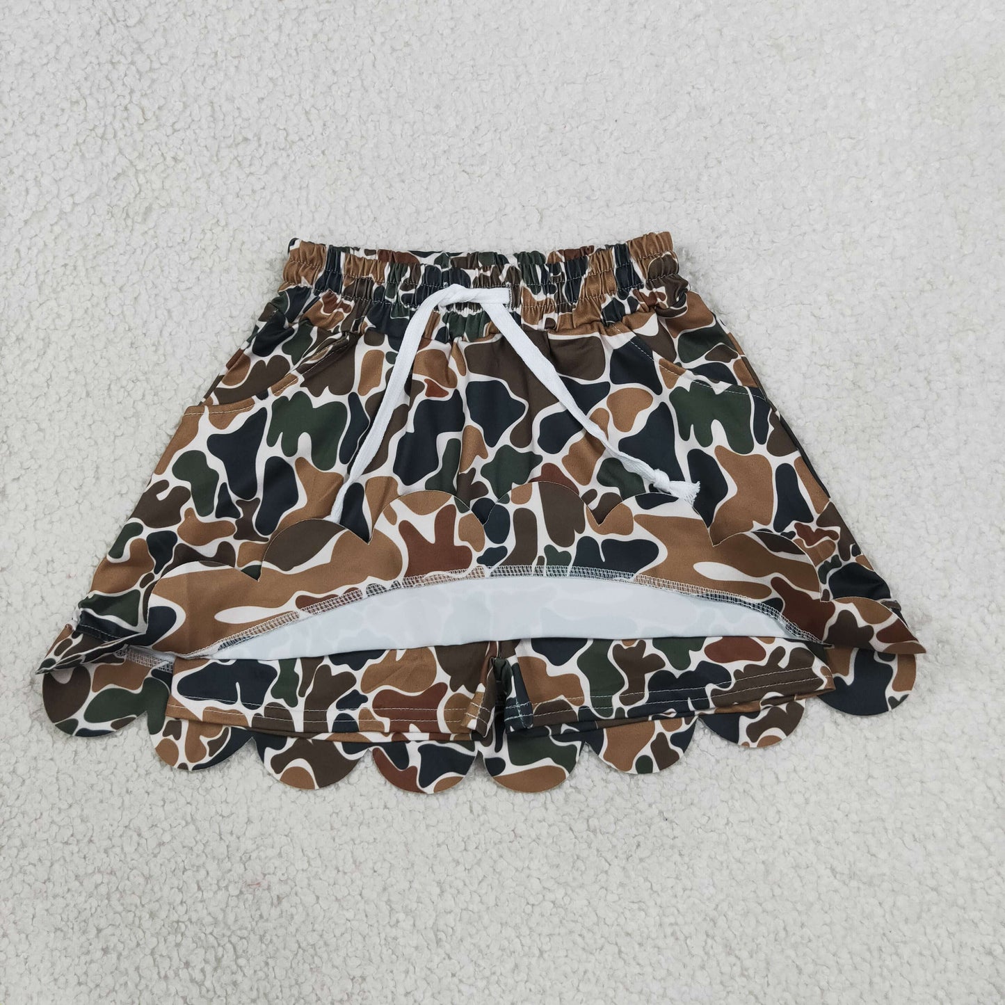 GLK0300 Kids Clothing Baby Girls Dark Brown Camo Scallop Pockets Skirt Shorts Bottom