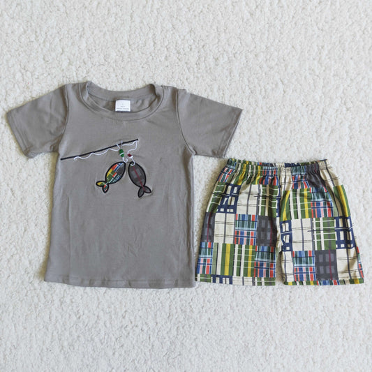 A3-12 Gray short-sleeved plaid pants with embroidered fishing poles