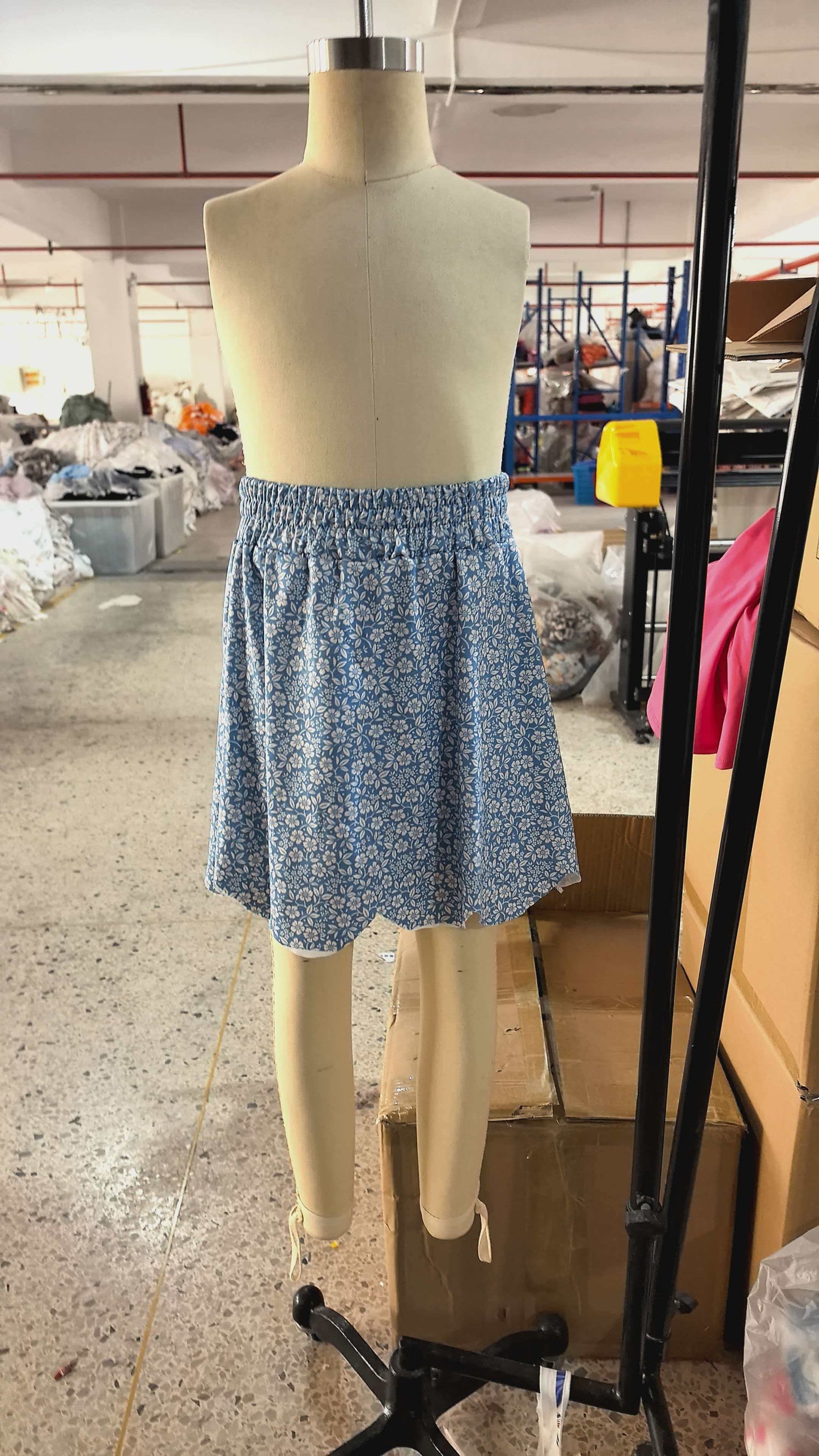 GLK0239 Preorder Sample Baby Girl Blue Small Flowers Scallop Skirt Shorts Bottom