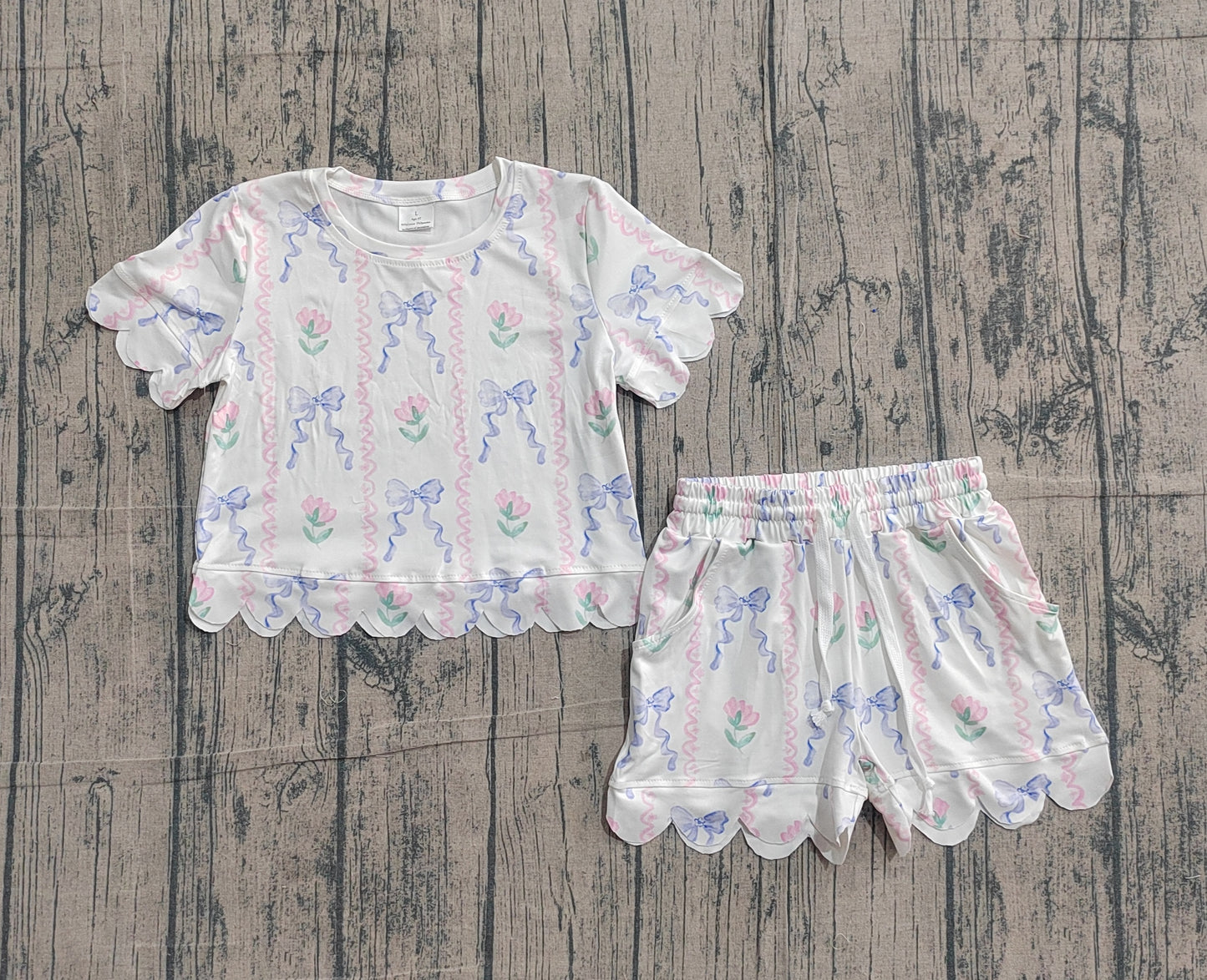 GSSO3272 Preorder Sample Baby Girl Short Sleeve Blue Bow Flowers Stripe Top Scallop Shorts Clothes Sets