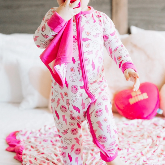 LR2093 Baby Infant Girls Pink Smile Valentines Zip Rompers preorder