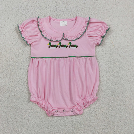 SR3532 Embroidery Ducks Baby Girl Pink Collar Hunting Ruffle Rompers