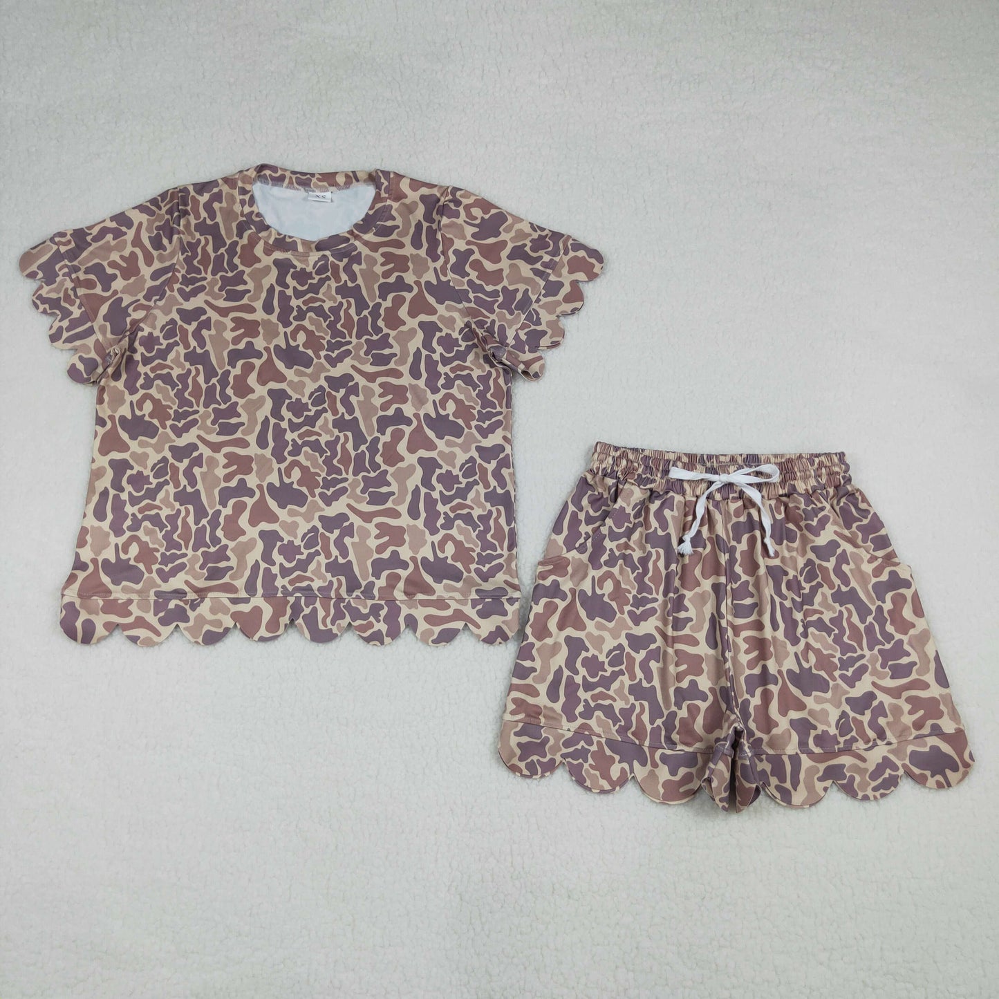 GSSO3233 Adult Women Southern Khaki Camo Top Short Scallop Clothes Sets