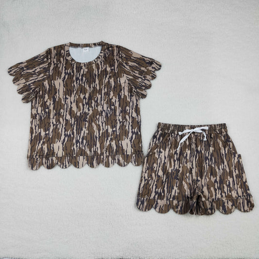 GSSO3231 Adult Women Southern Olive Camo Top Short Scallop Clothes Sets
